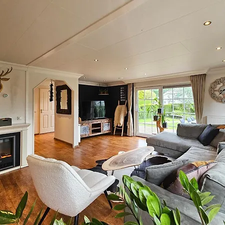 Forest With Pets, Cleaning Included Holiday home *